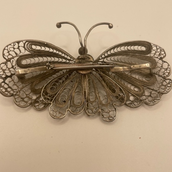 Vintage handmade sterling silver filigree butterfly brooch, very large p… - Picture 9 of 13